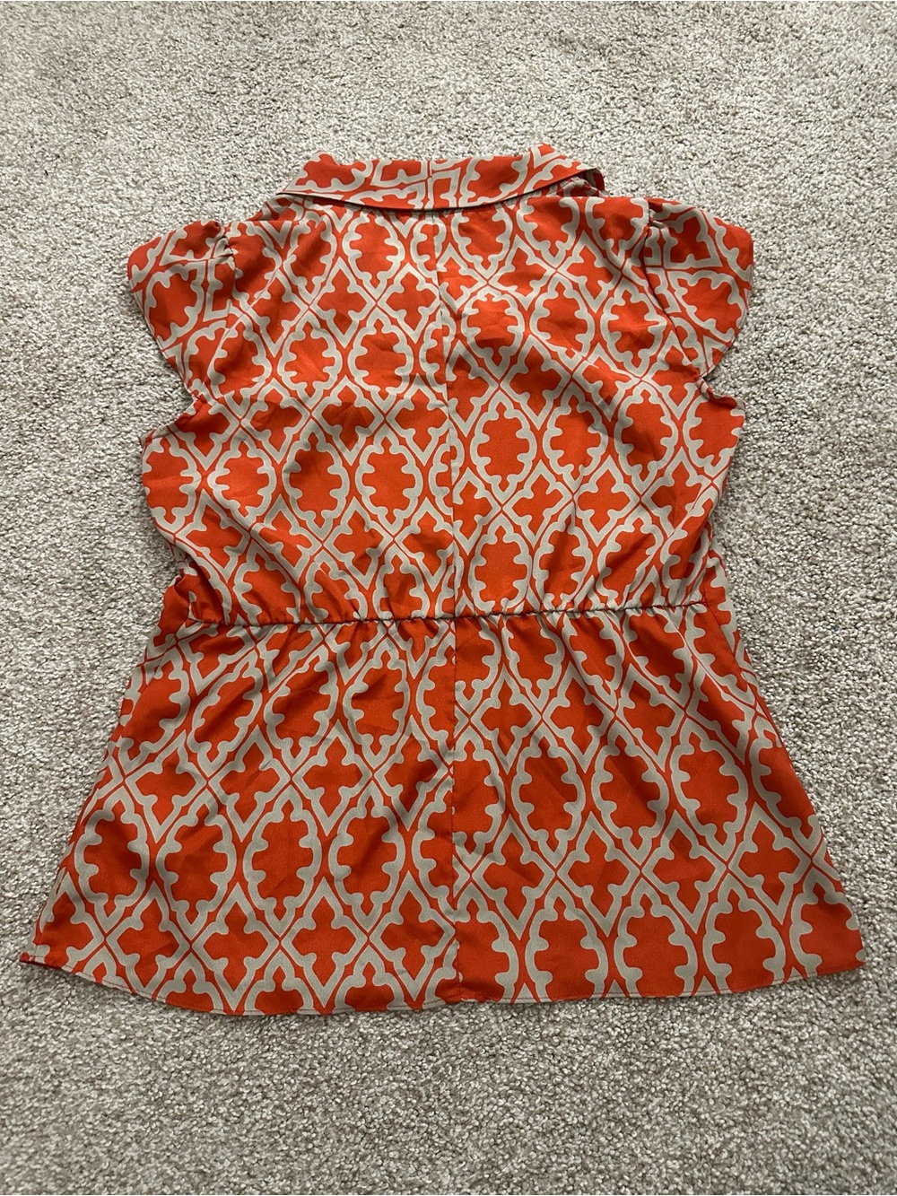 Banana Republic Cowl Neck Blouse | Orange & Tan Geometric Print | Size M - Picture 4 of 7